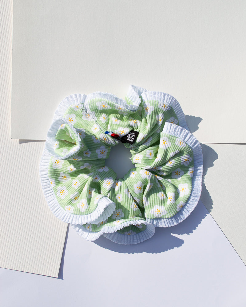 Strawberry Flowers - Scrunchie