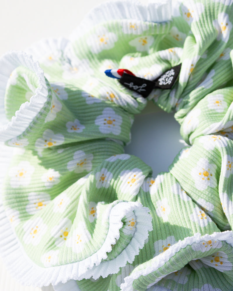 Strawberry Flowers - Scrunchie